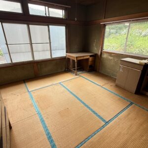 (寝室) (寝室)